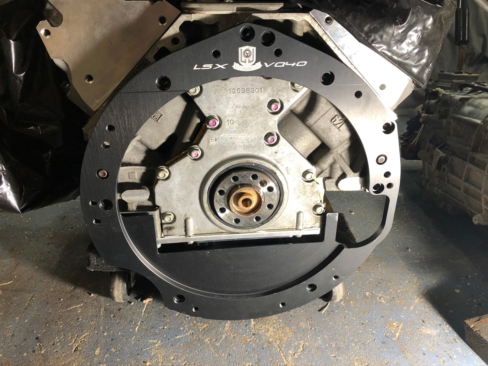 Frontier / Xterra / Navara VQ40DE to LSx Transmission Adapter