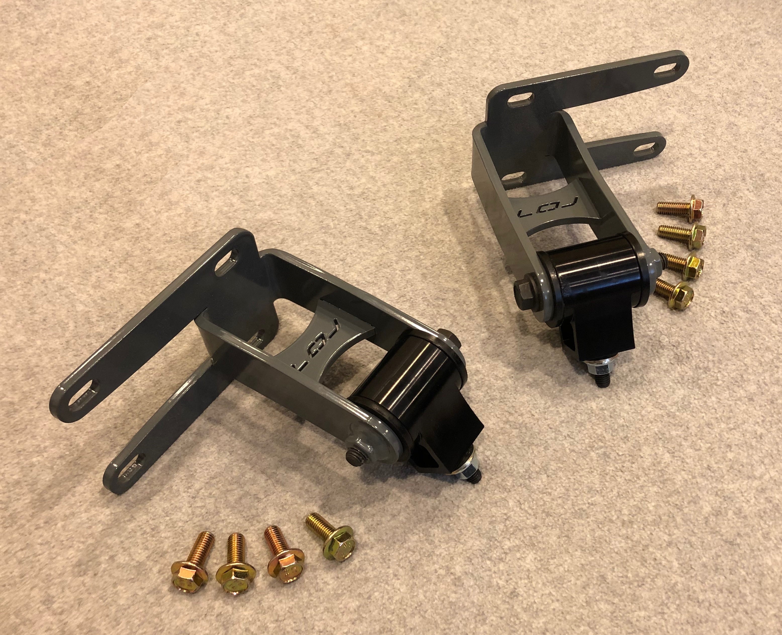 370Z and G37 (Z34, V36, CV36 Chassis) LS Swap Engine Mounts