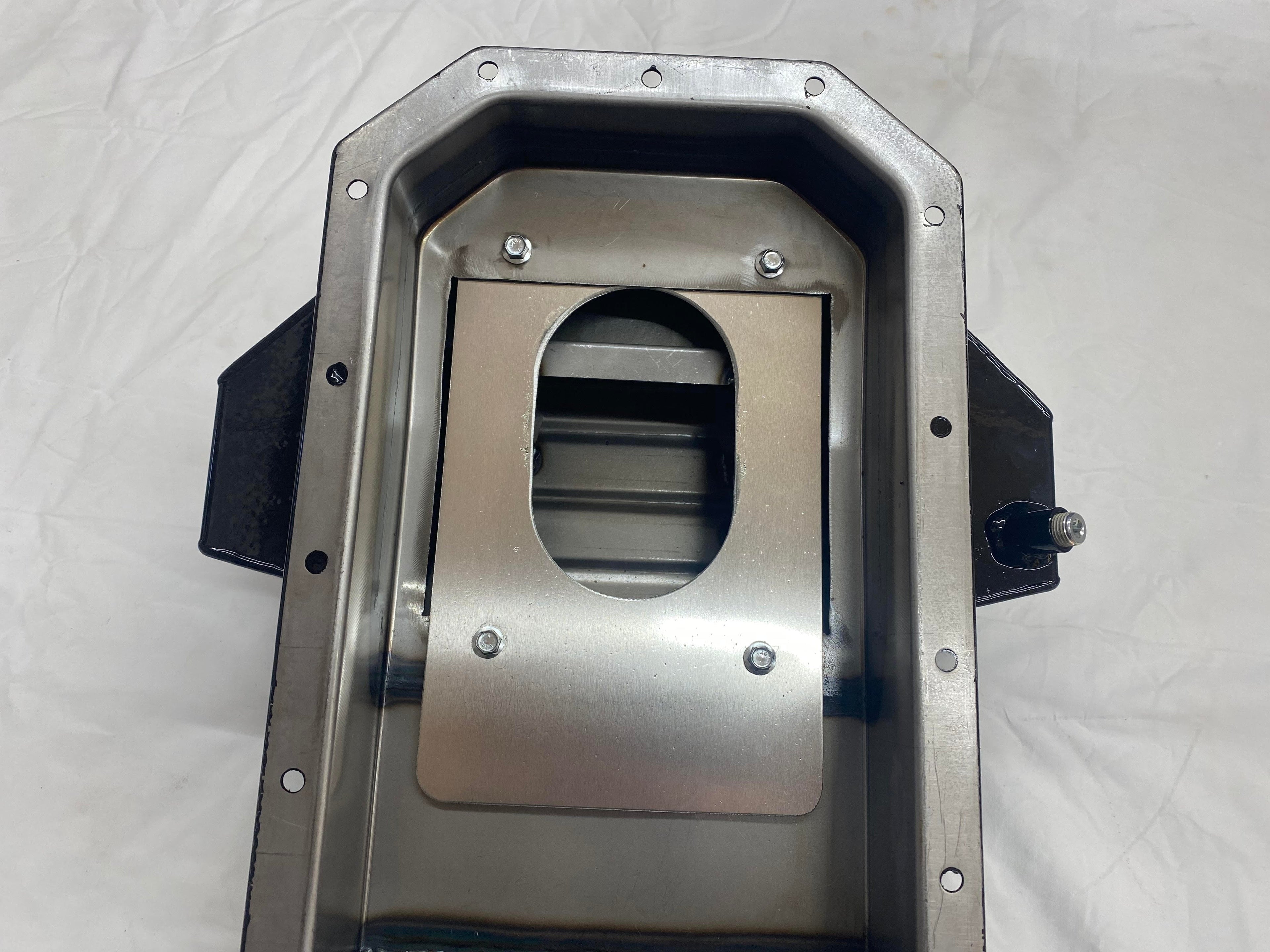 350Z and G35 (Z33, V35, CV35 Chassis) HEMI Swap Oil Pan